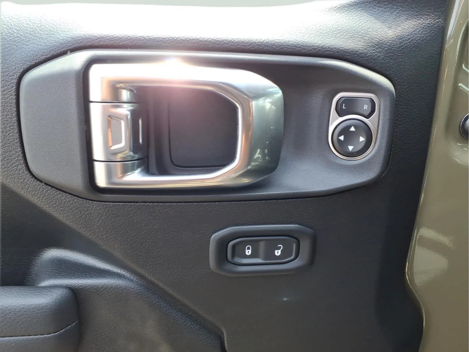 New 2026 41 Jeep Sport S image 11