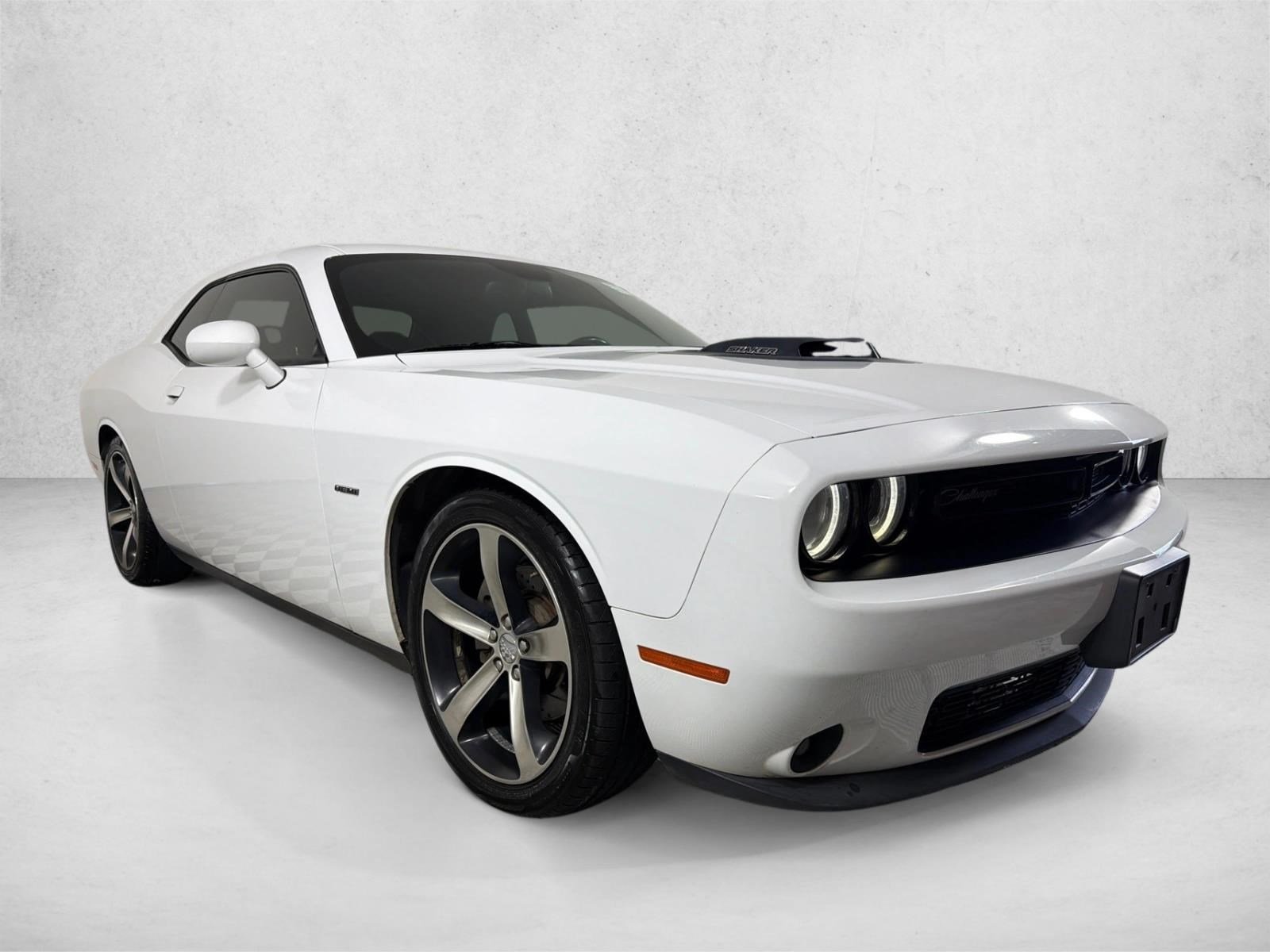 2016 Dodge Challenger R/T Shaker's photo