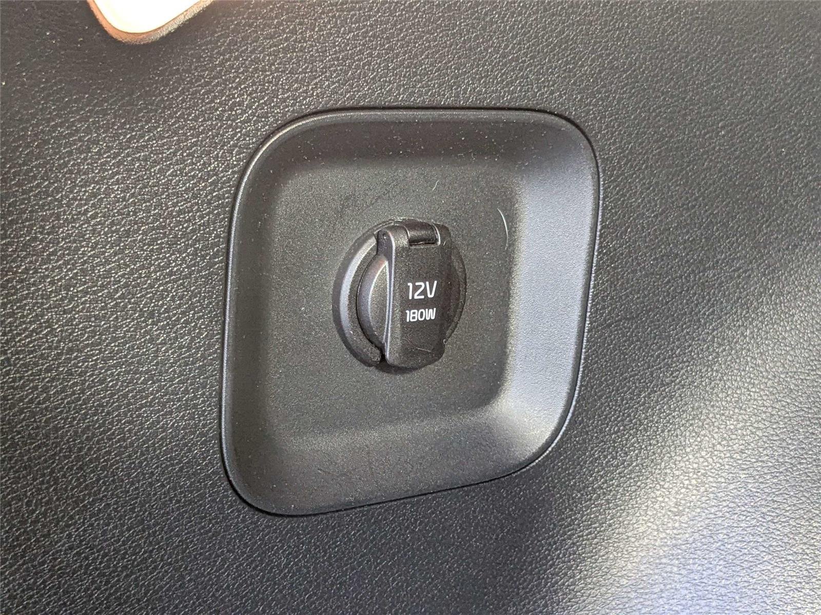 Used 2024 Fusion Black Kia LX image 8