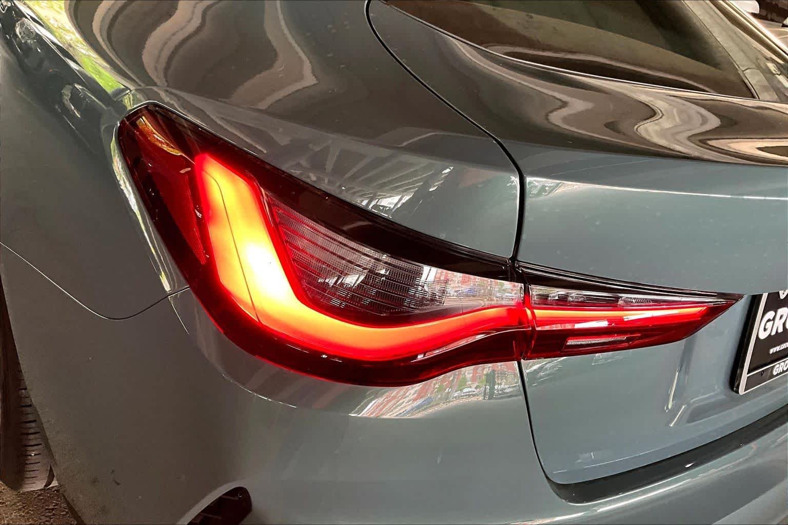 Used 2026 Cape York Green Metallic BMW 430i image 28