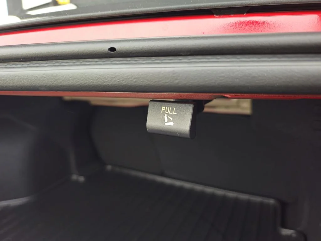 Used 2025 Red Kia LXS image 50
