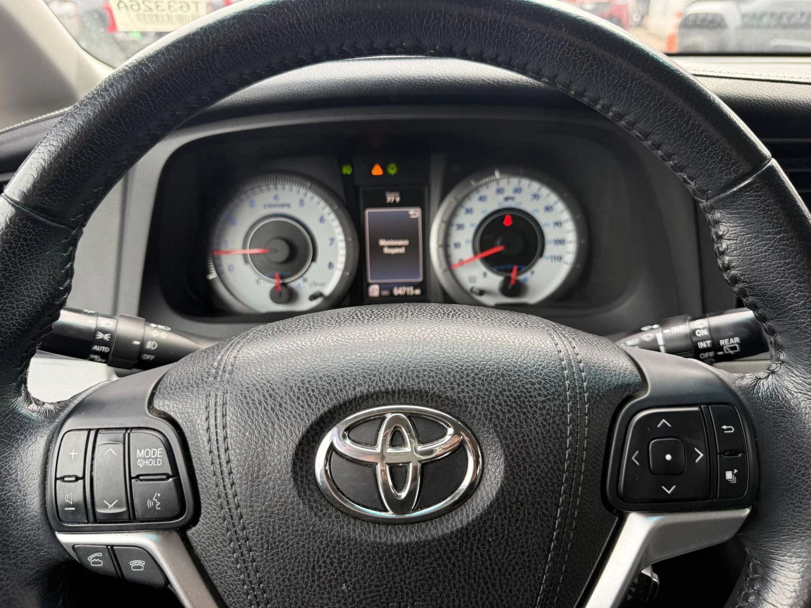 Used 2015 Predawn Gray Mica Toyota SE image 18
