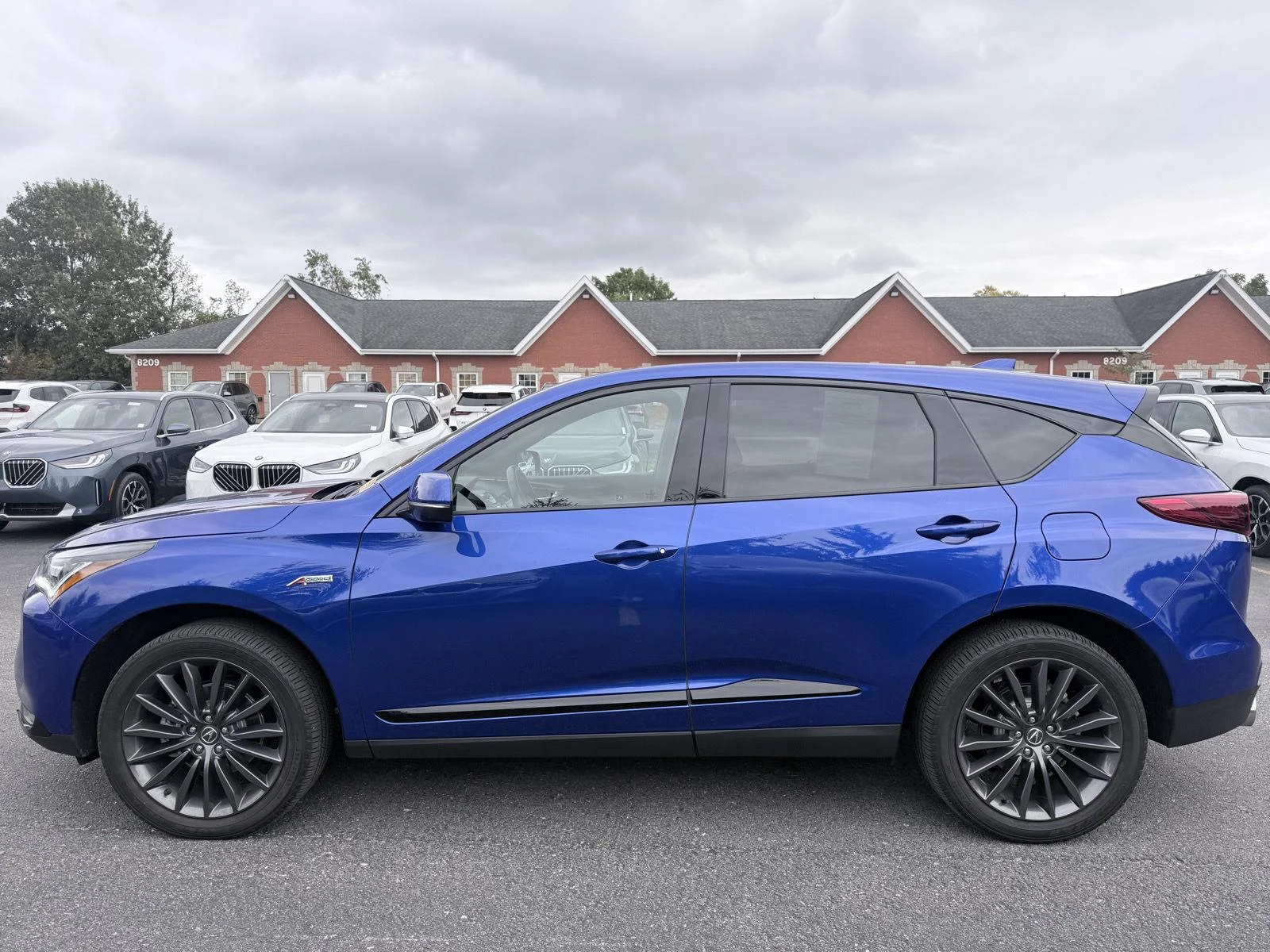 Used 2024 Apex Blue Pearl Acura SH-AWD w/Advance w/A-SPEC image 4