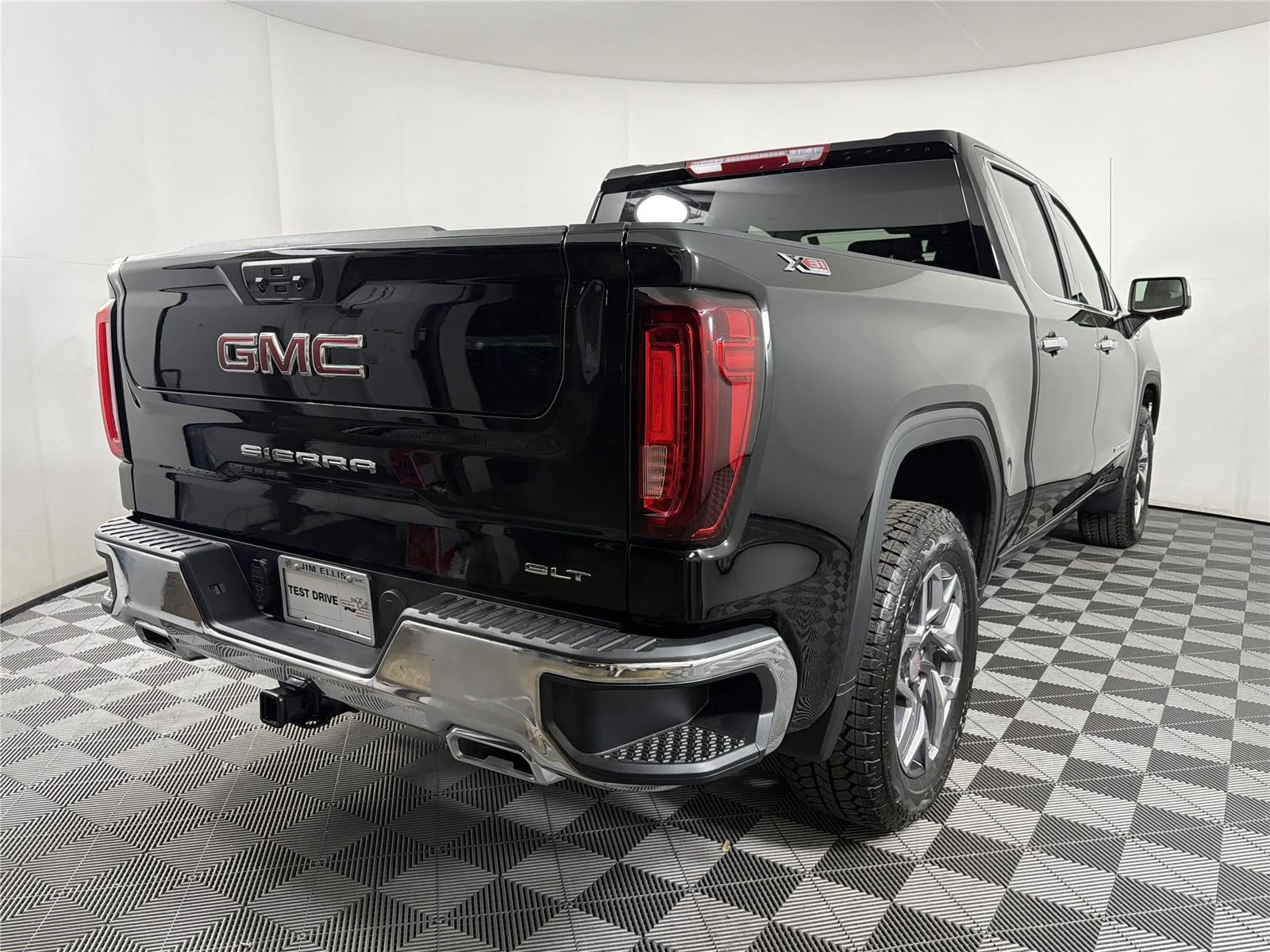 New 2026 Onyx Black GMC SLT image 6