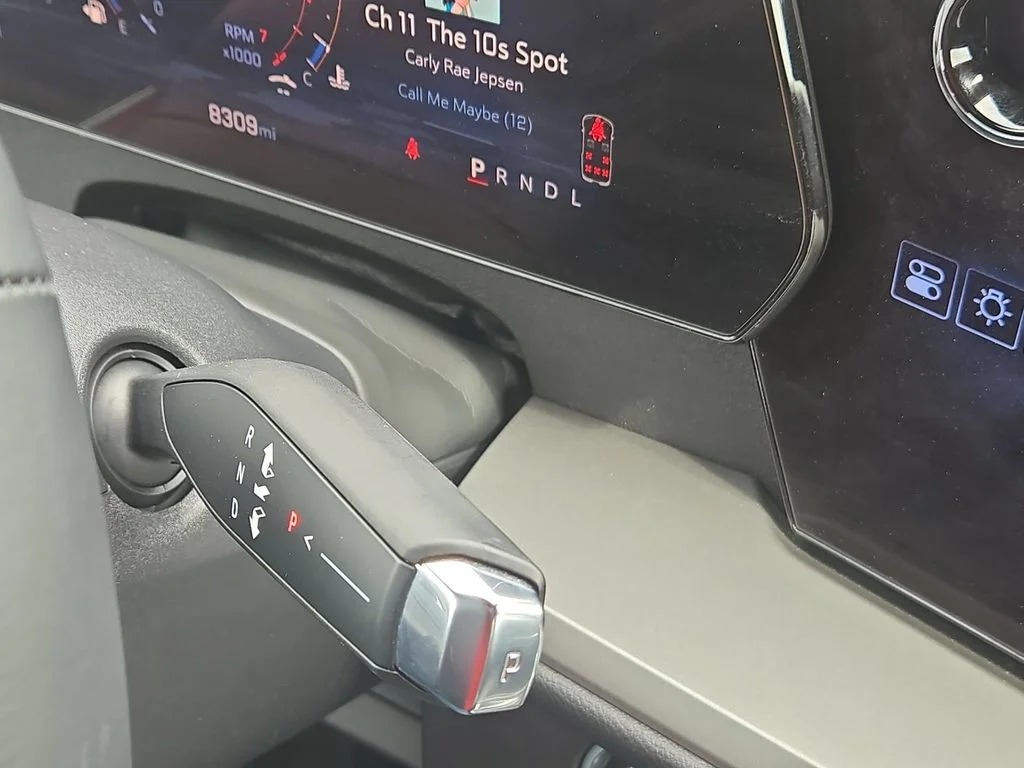 Used 2024 Red Chevrolet LT image 39
