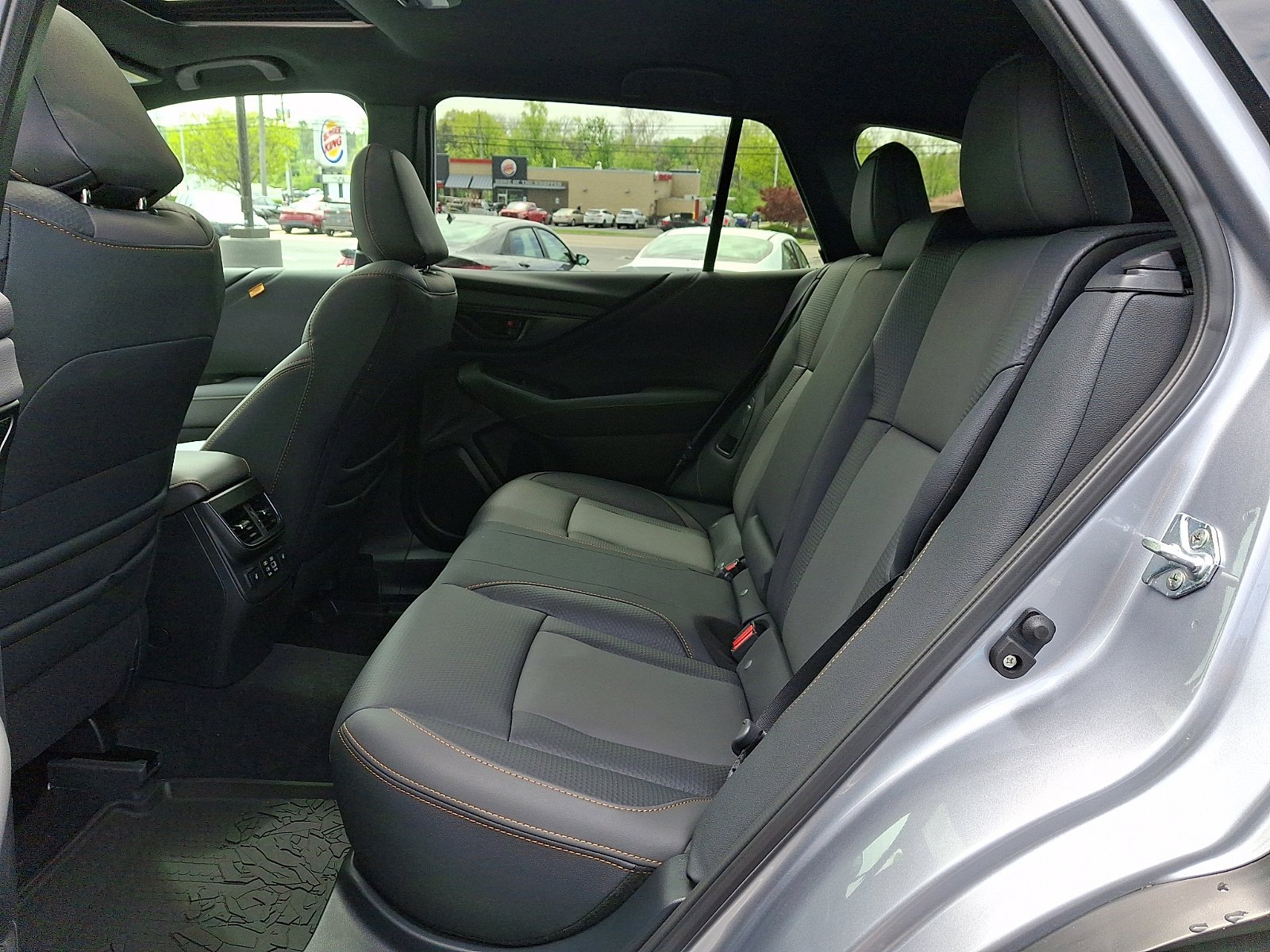 2025 Subaru Outback Wilderness - Photo 10