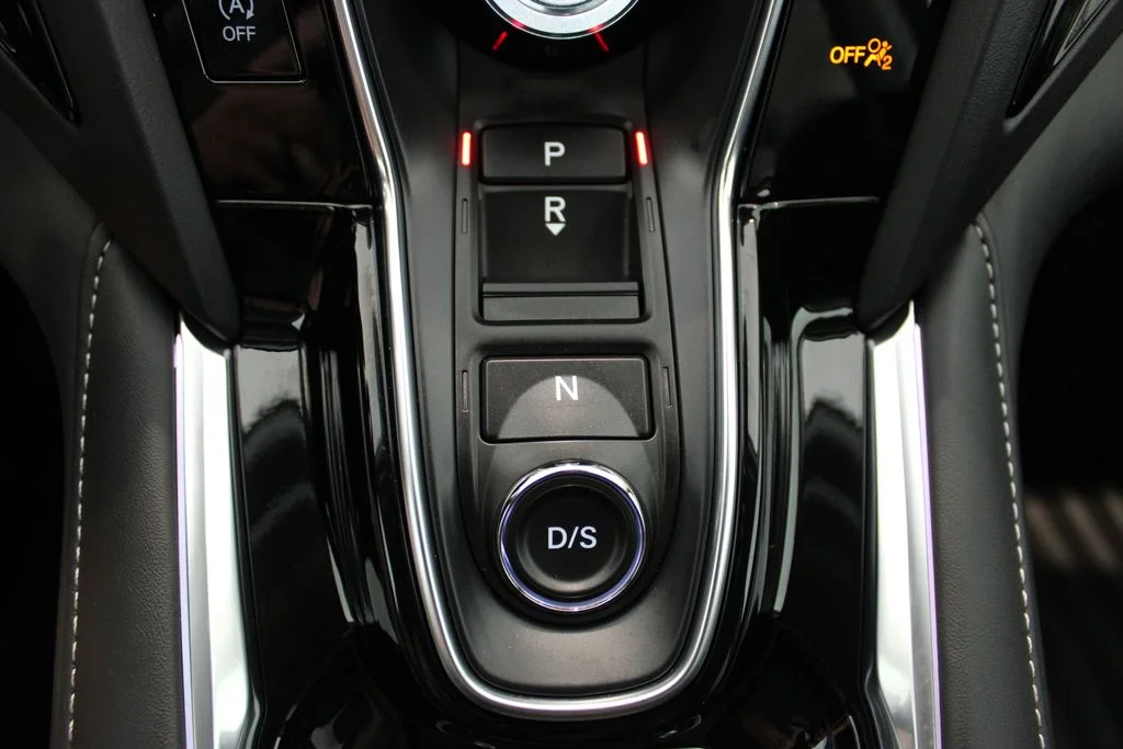 New 2026 Solar Silver Metallic Acura Technology Package image 15