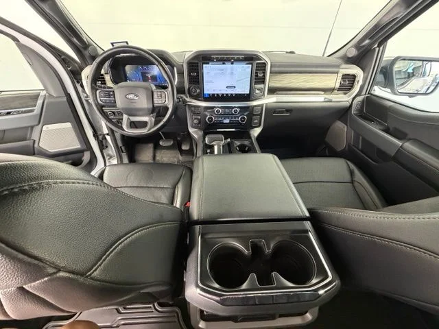 Used 2024 White Ford Lariat image 14