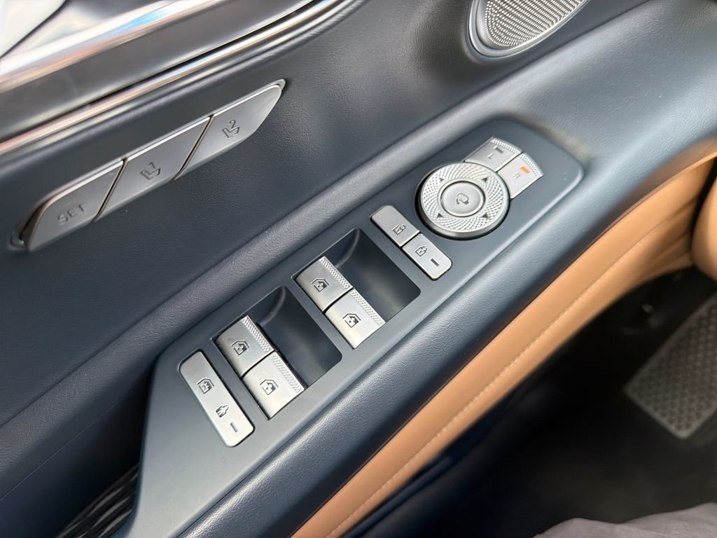 2023 GENESIS GV80 Standard - Photo 15
