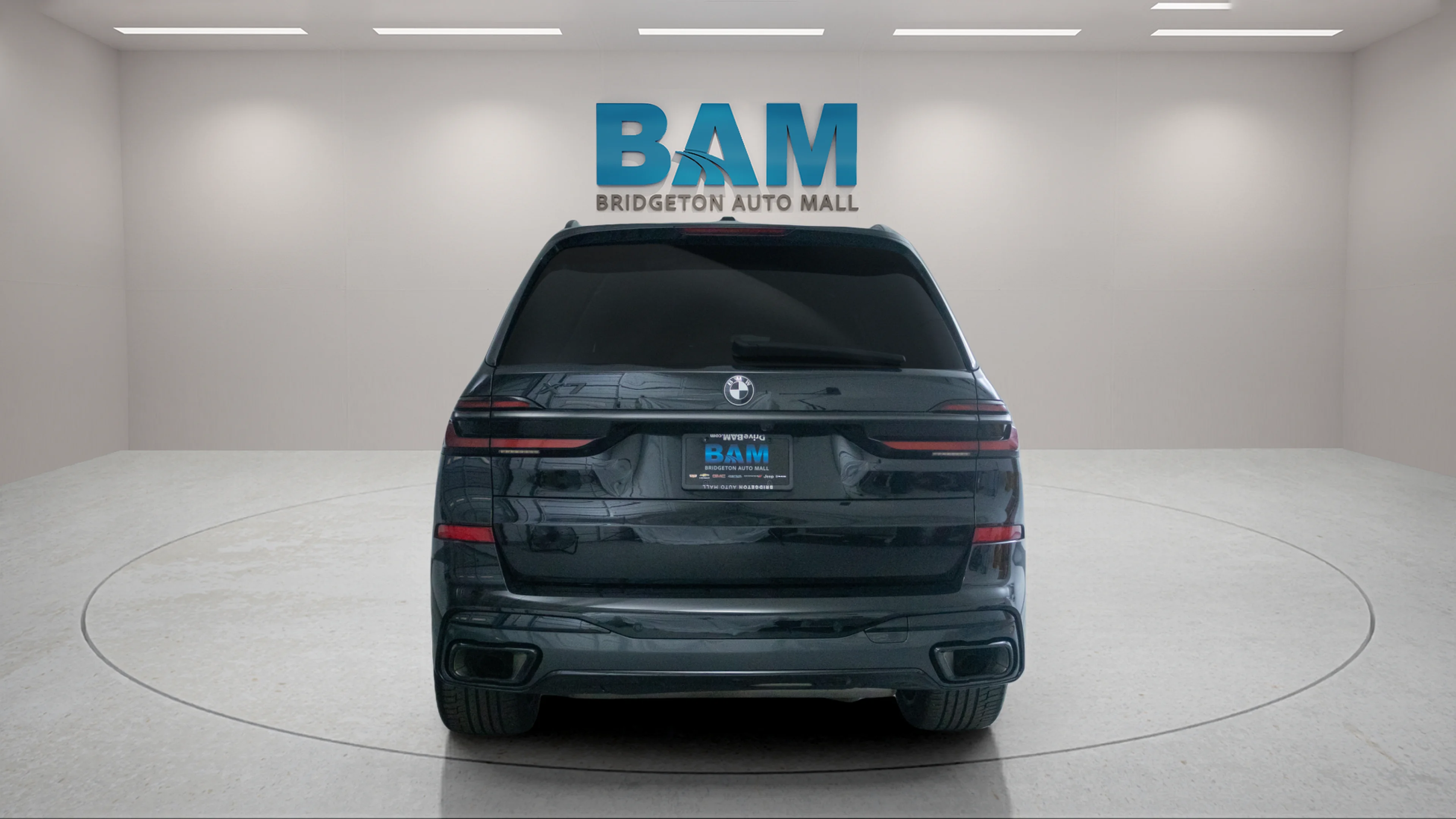 Used 2024 Black Sapphire Metallic BMW xDrive40i image 6