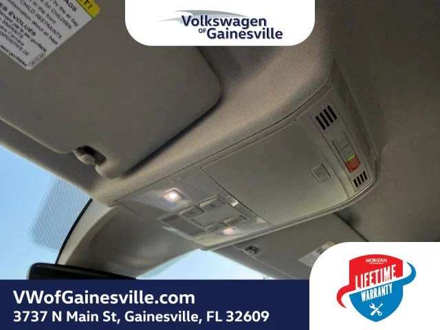 Certified Used 2024 Platinum Gray Metallic Volkswagen SE image 28