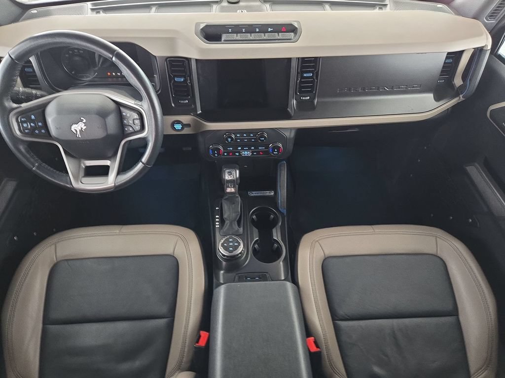 Used 2022 Black Ford Wildtrak image 26