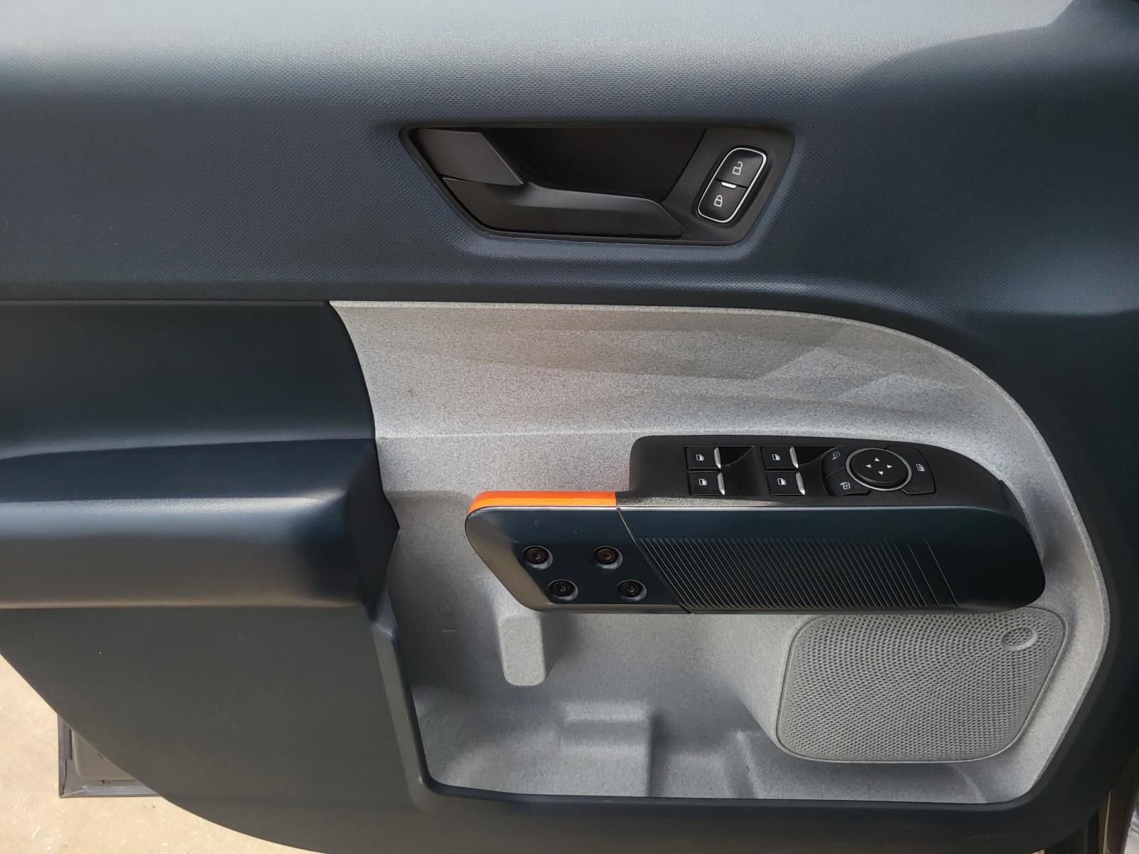 Used 2024 Gray Metallic Ford XLT image 16