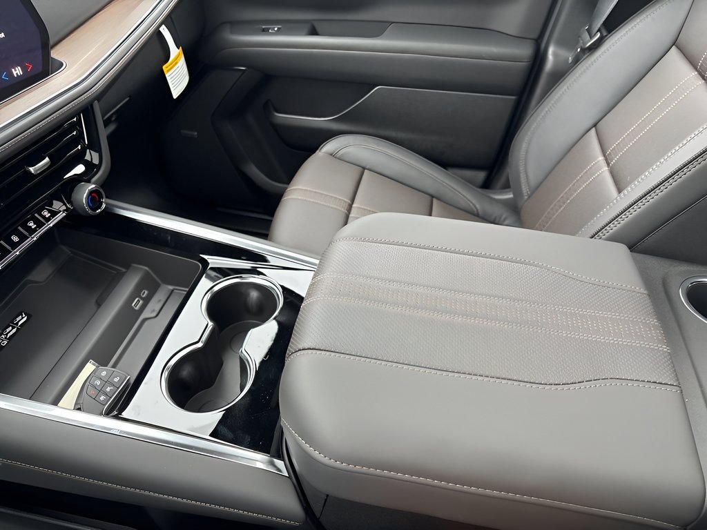 2026 Chevrolet Suburban High Country - Photo 23