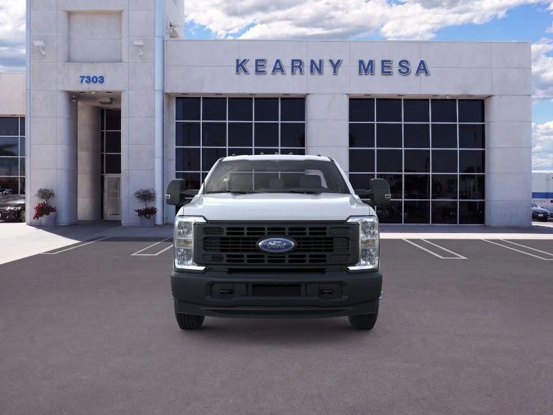 2025 Ford F-350 Super Duty Chassis Cab XL - Photo 6