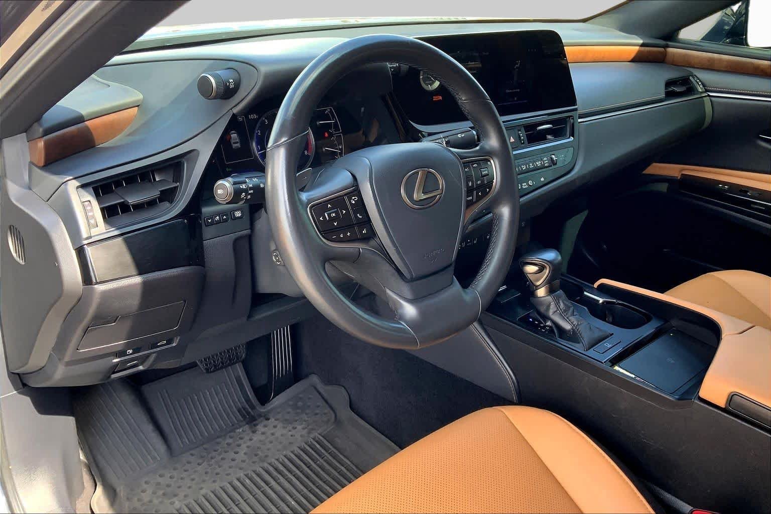 Used 2025 Cloudburst Gray Lexus  image 17