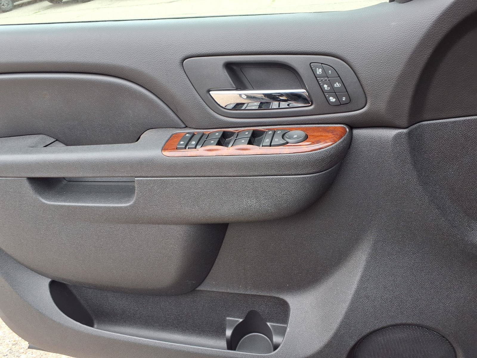 Used 2014 Black Chevrolet LTZ image 23