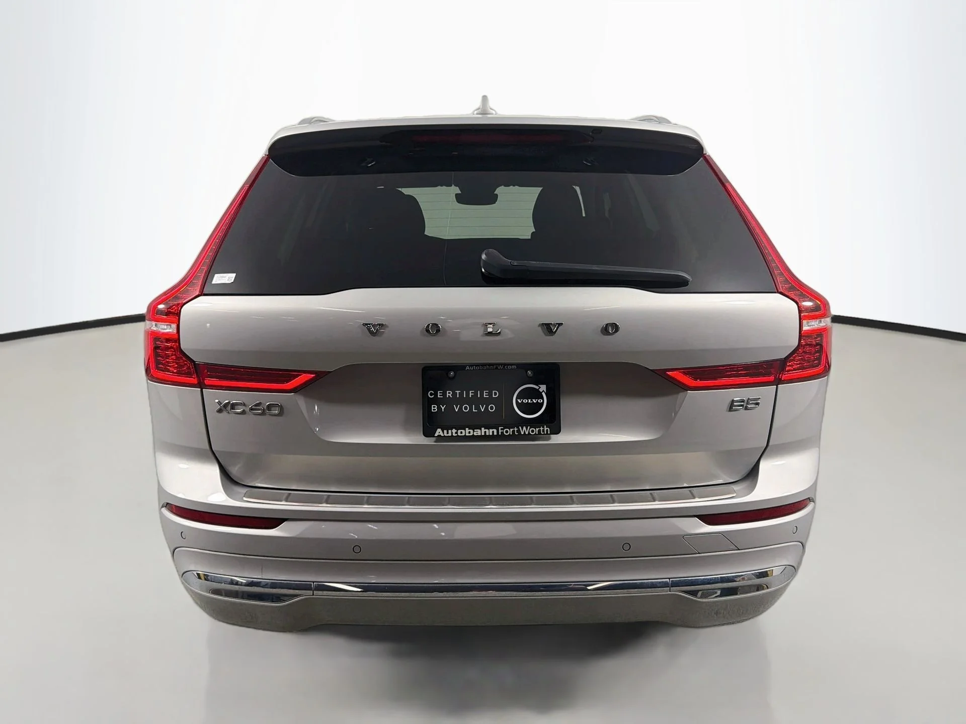 Certified Used 2023 Silver Dawn Volvo Plus image 7