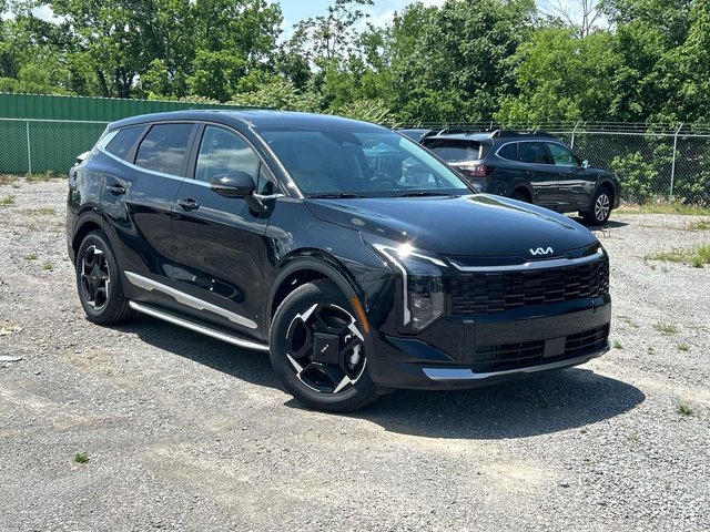 New 2026 Kia Sportage EX
