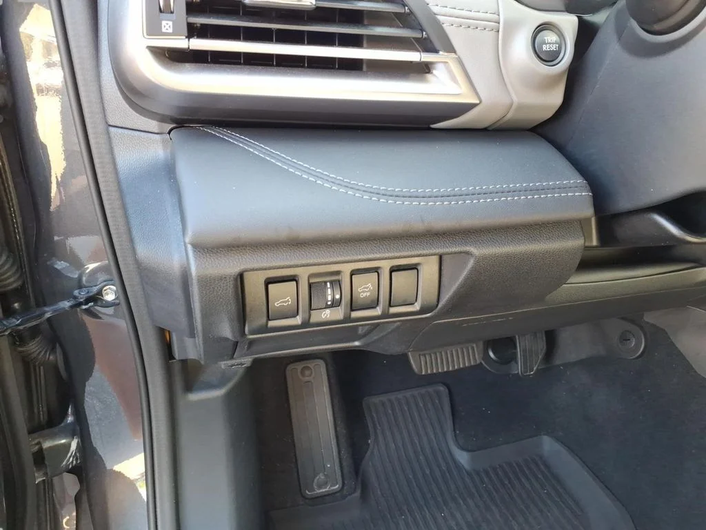 Used 2024 Gray Subaru Limited image 20