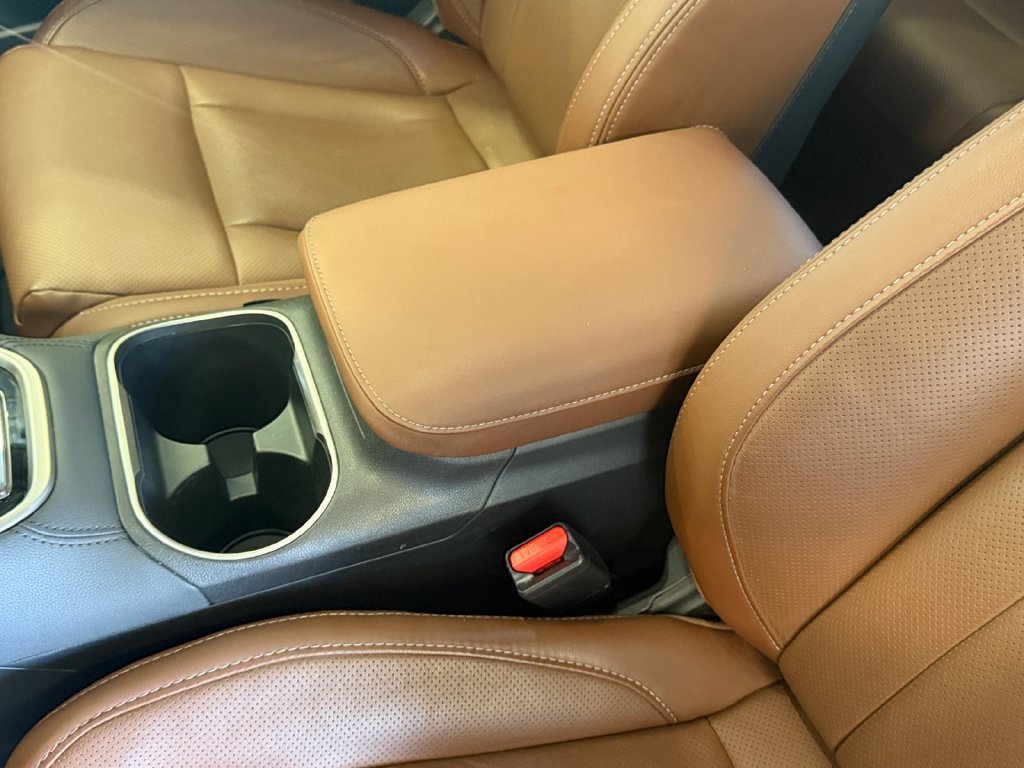 Used 2024 Gray Subaru Touring XT image 12