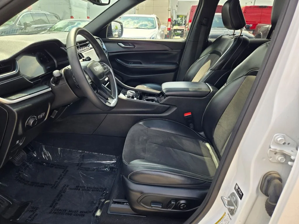 Certified Used 2023 White Jeep Altitude X image 22