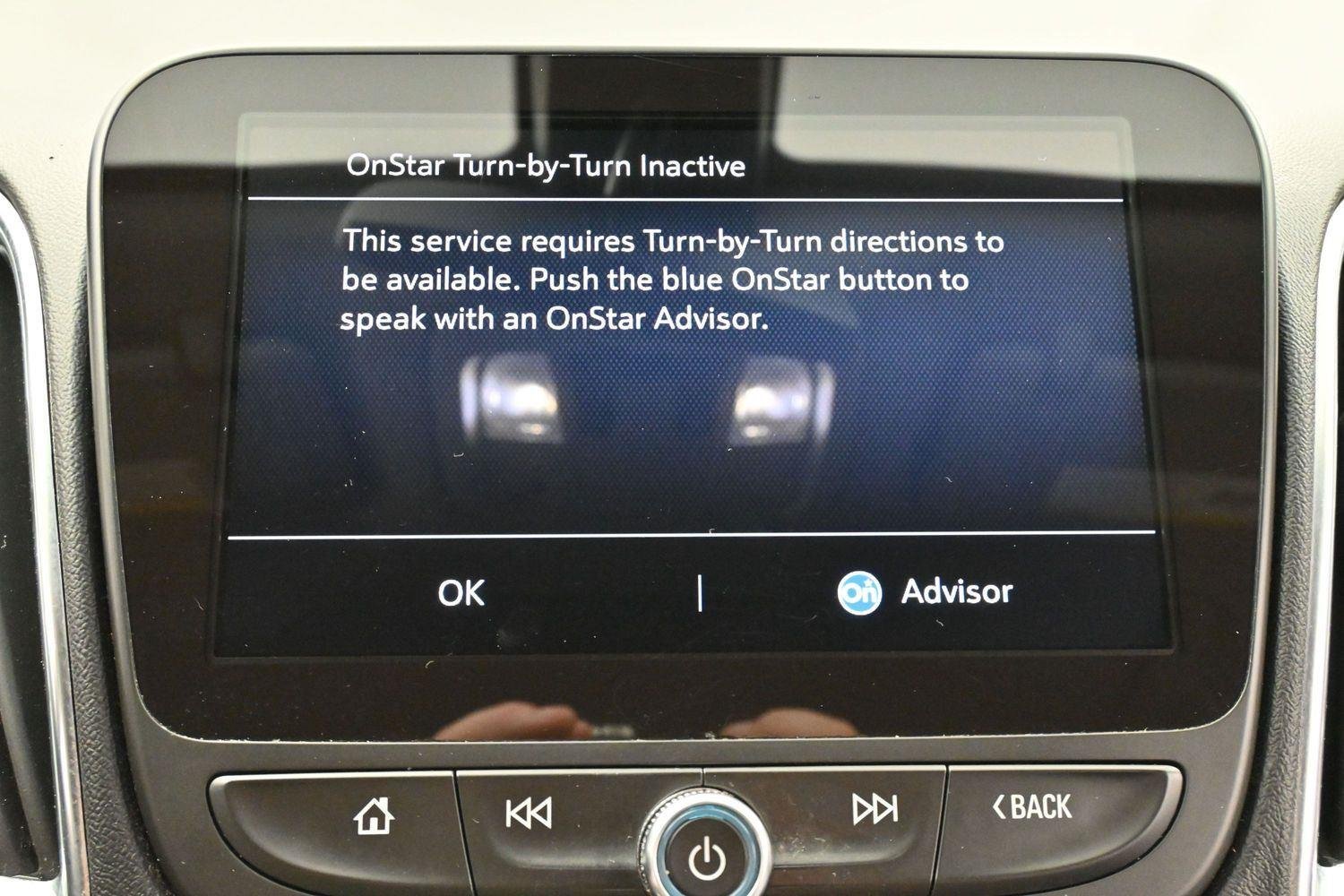 Used 2021 SILVER ICE METALLIC Chevrolet LT image 23