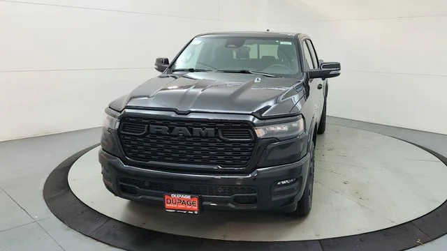 New 2026 Diamond Black Crystal Pearl-Coat Exterior Paint RAM Big Horn/Lone Star image 2