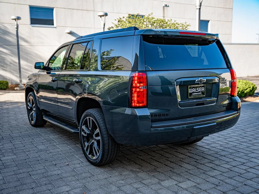 Used 2019 Shadow Gray Metallic Chevrolet Premier image 7