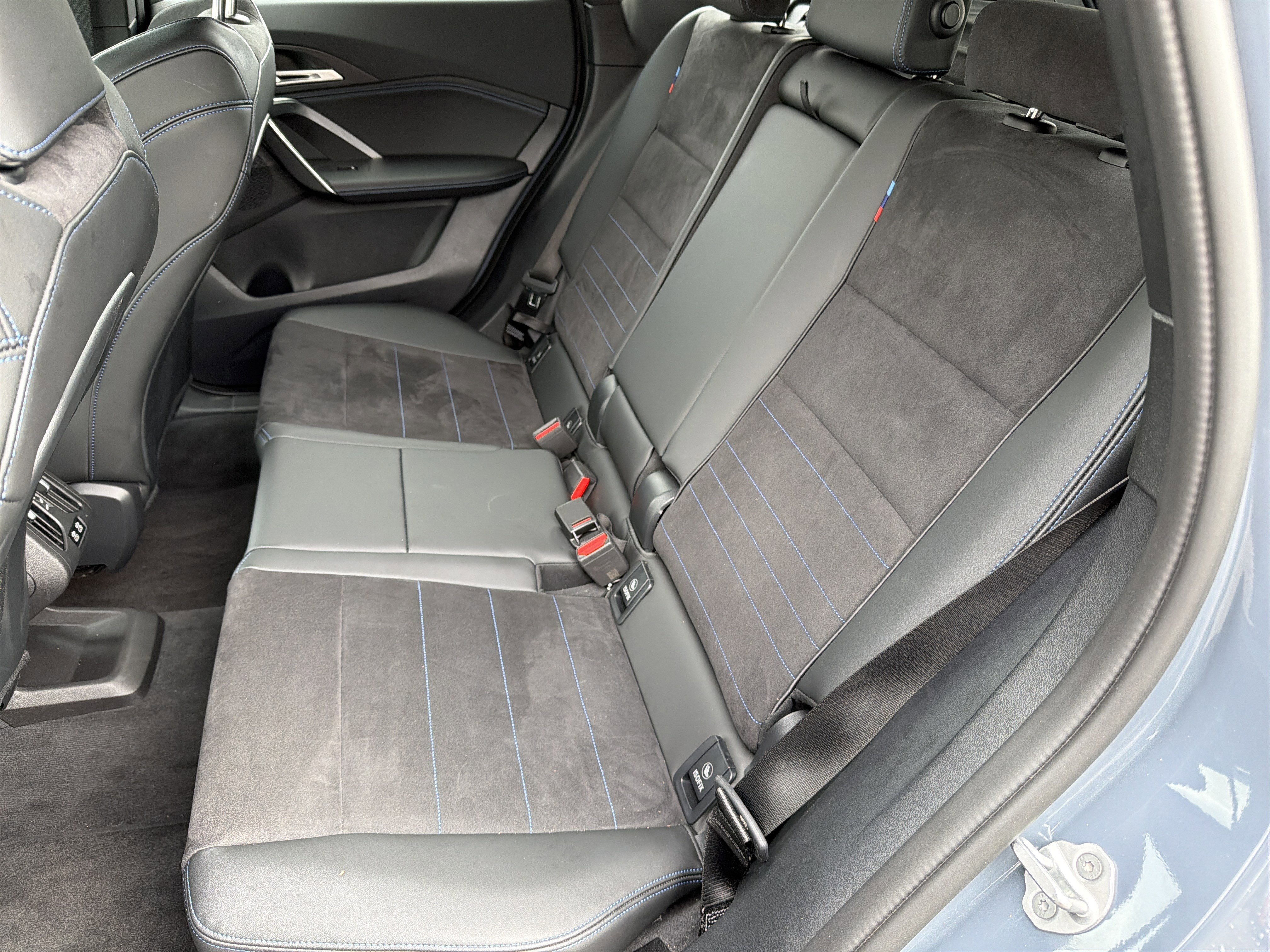 2025 BMW X1 28i - Photo 20