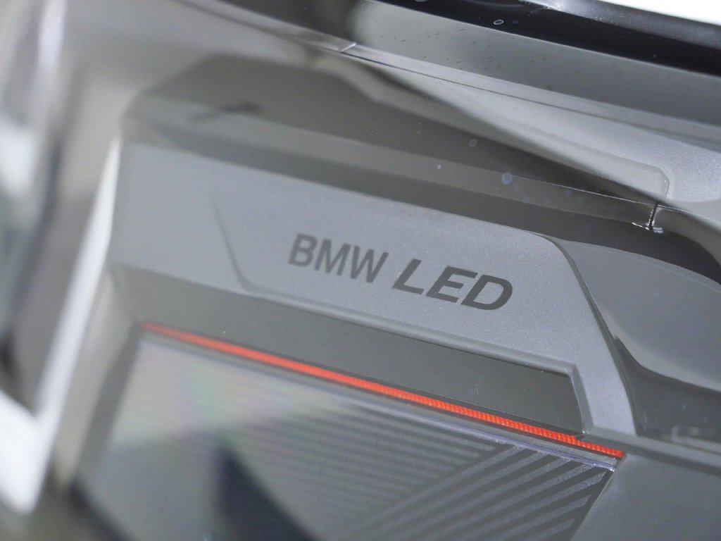 Used 2026 Alpine White BMW 30 xDrive image 5