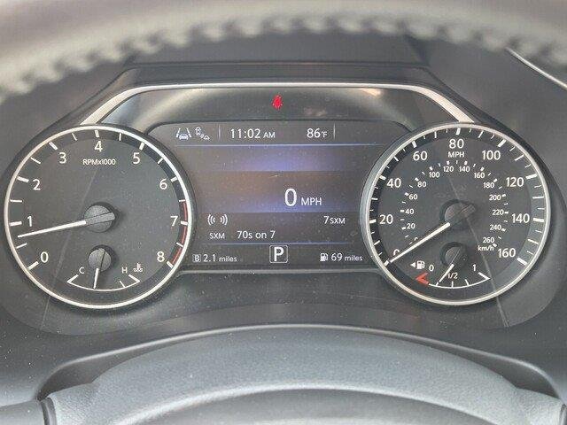 Used 2024 Brilliant Silver Metallic Nissan SV image 15
