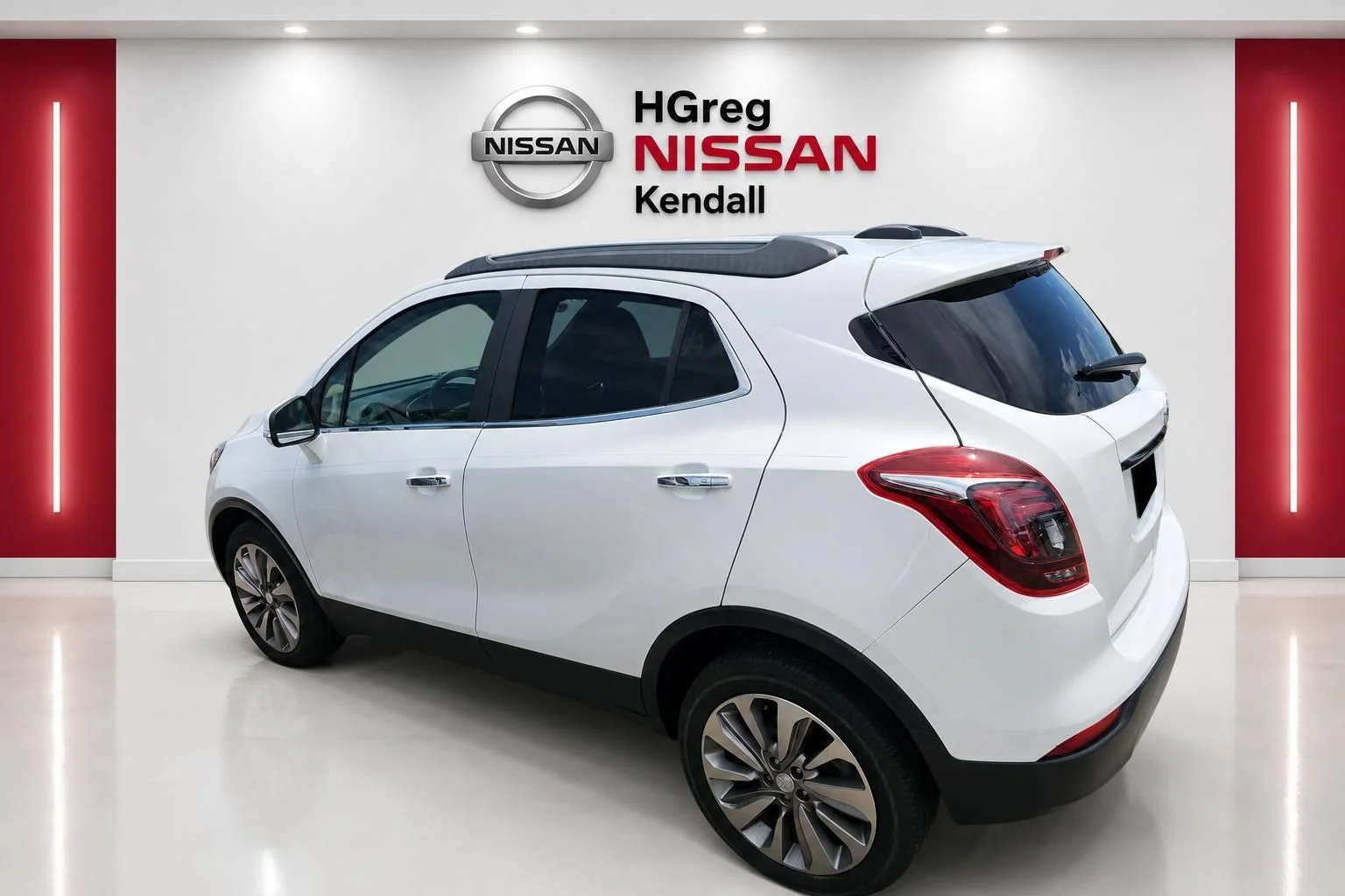 Used 2019 White Buick Preferred image 2