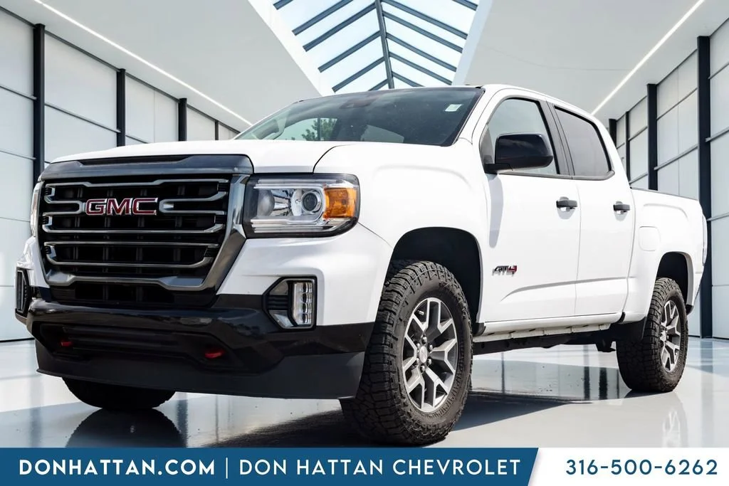 2022 GMC Canyon 4WD AT4 Crew Cab Short Box's photo