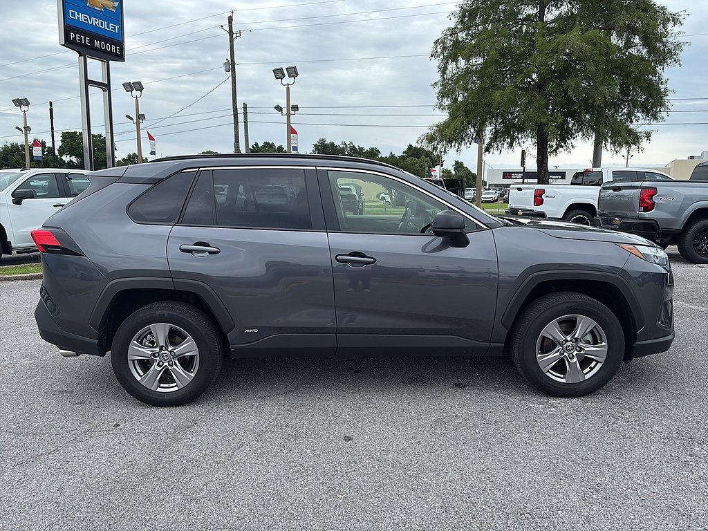 Used 2025 Magnetic Gray Metallic Toyota LE image 4
