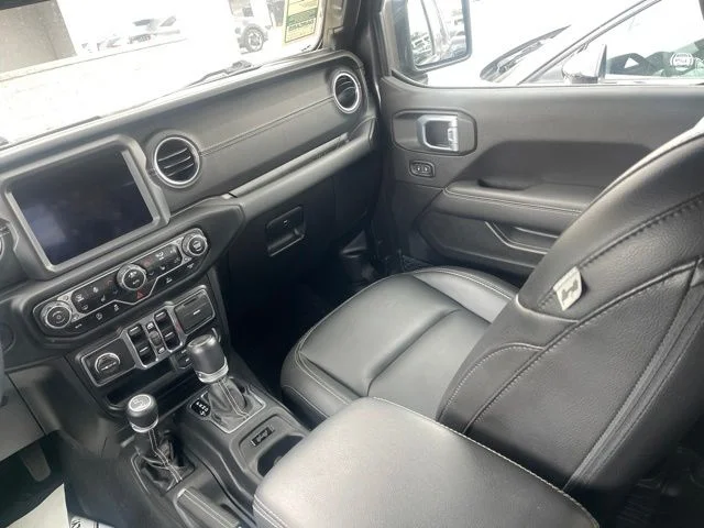 Used 2021 Gray Jeep Unlimited Sahara image 18