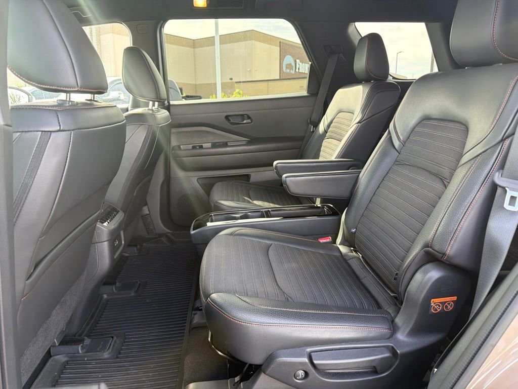 Used 2024 Black Nissan Rock Creek image 9