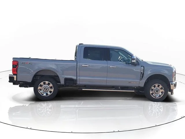 New 2026 Gray Metallic Ford Lariat image 4