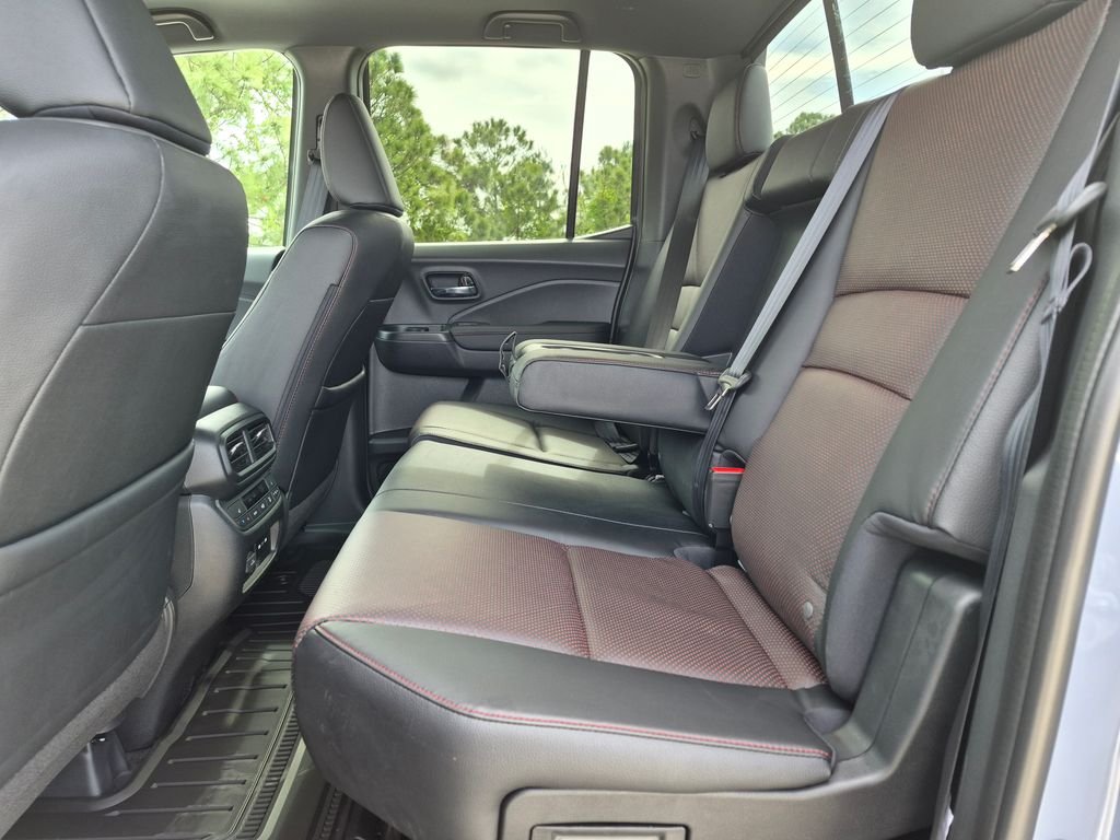 New 2026 Sonic Gray Pearl Honda Black Edition image 15