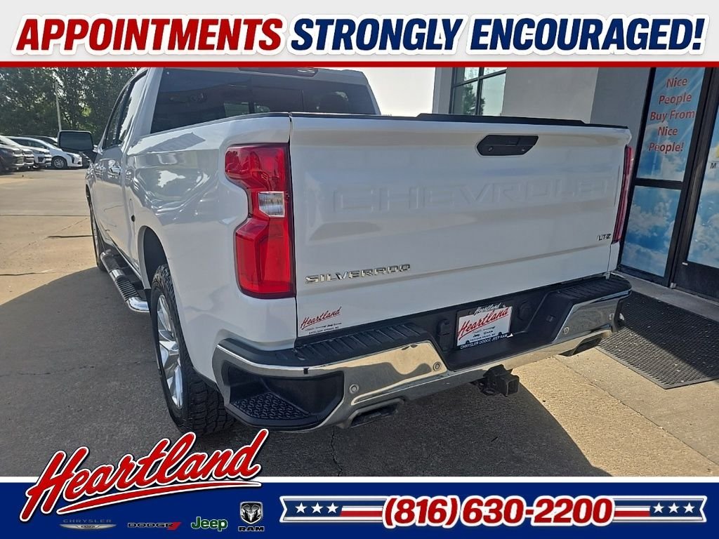 Used 2022 White Chevrolet LTZ image 9