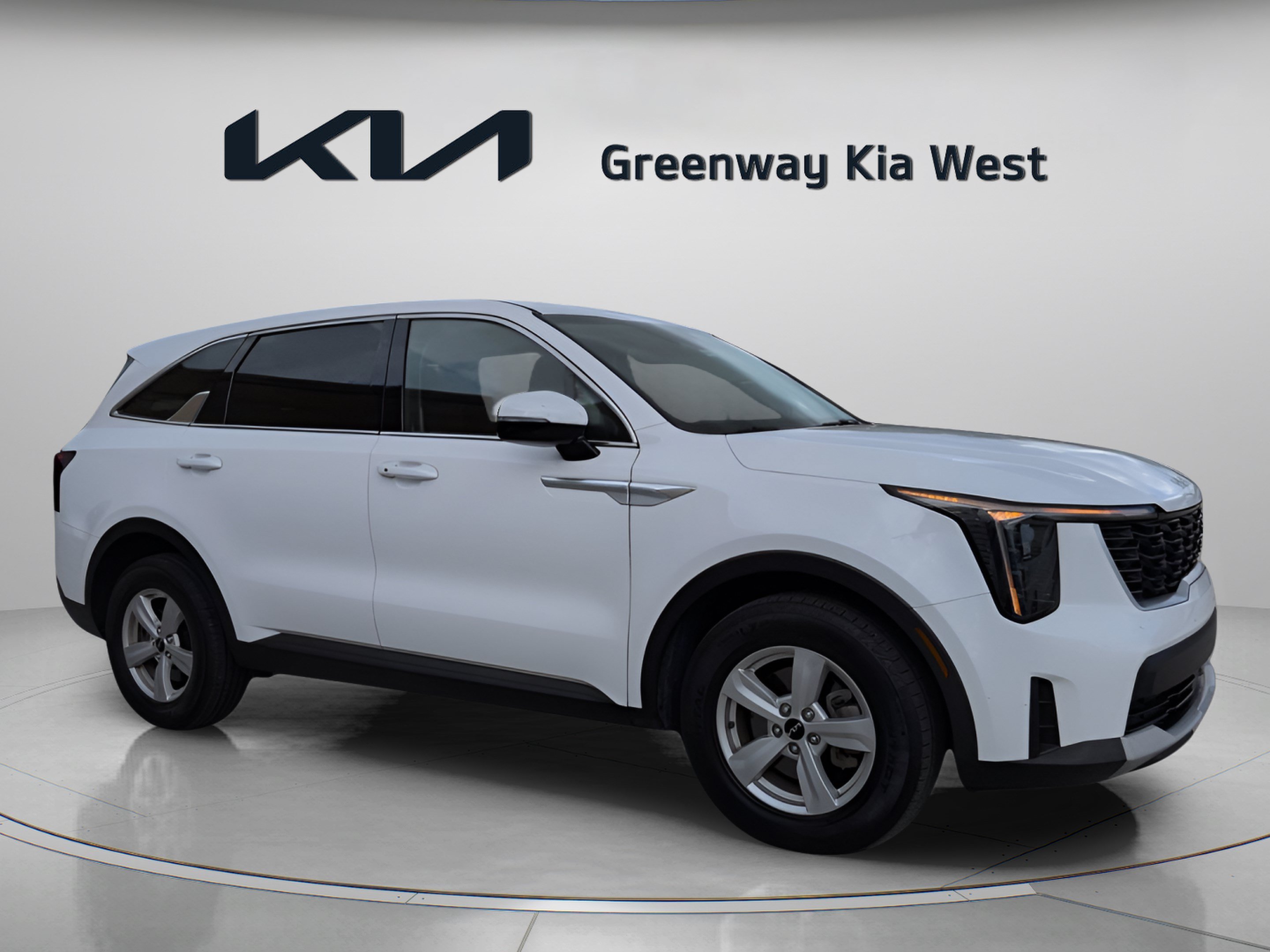 Used 2024 Glacial White Pearl Kia LX image 1