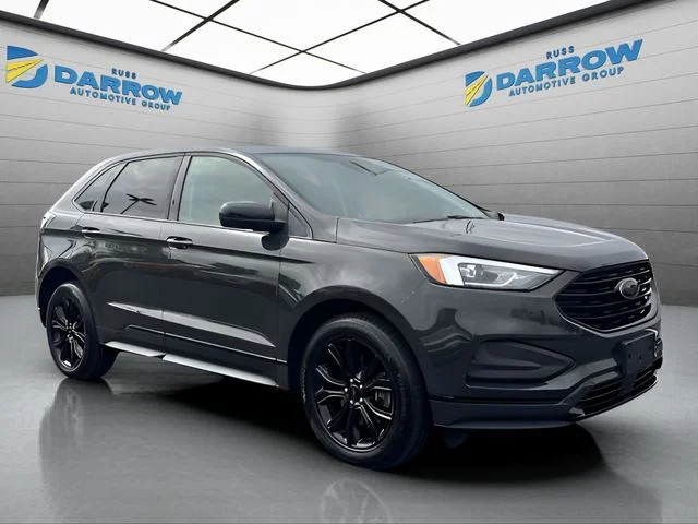Used 2022 Green Ford SE image 7