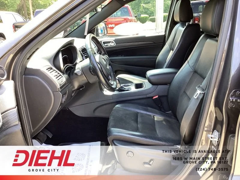Used 2021 Gray Jeep Laredo X 4x4 image 23