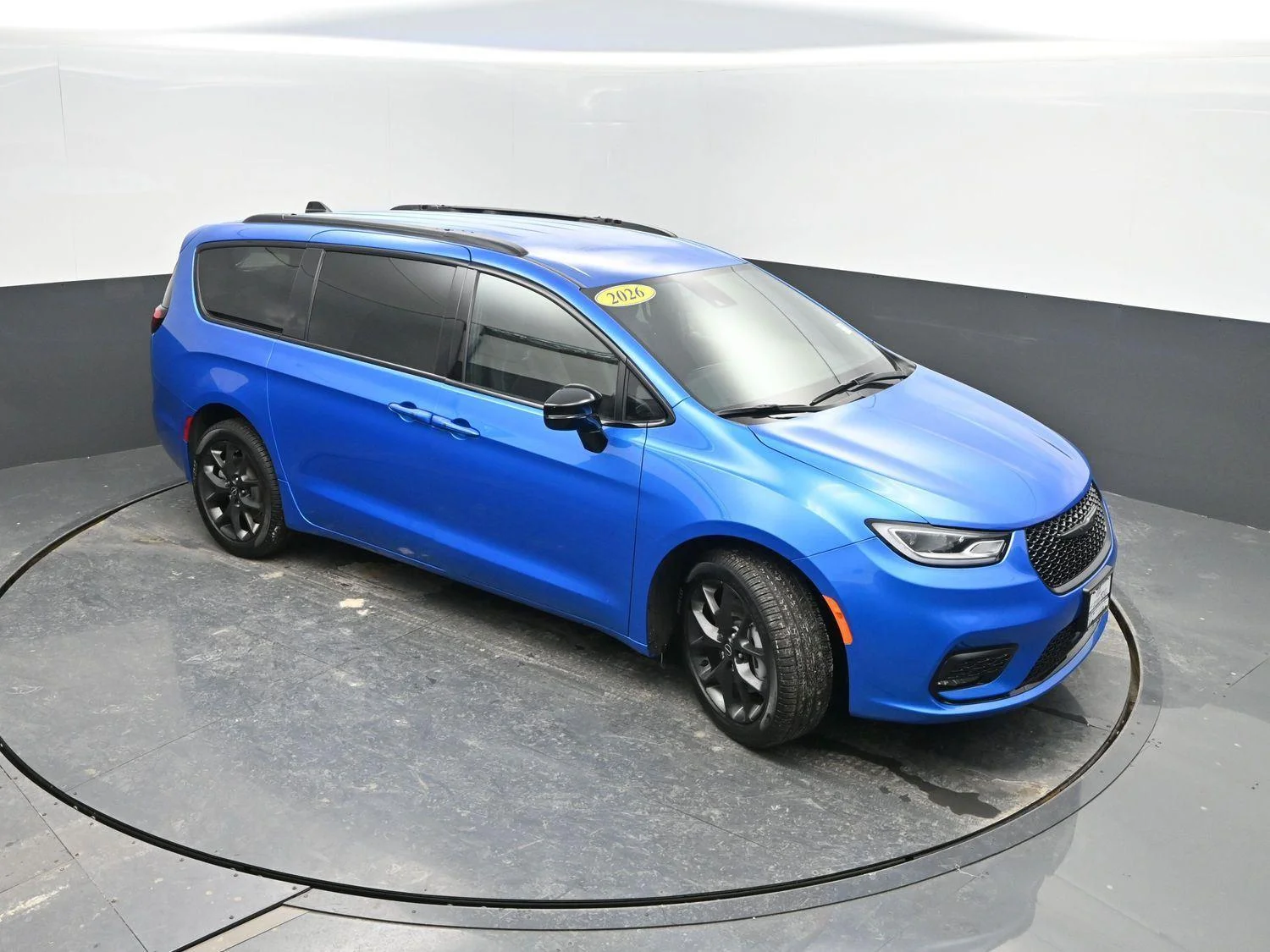 New 2026 Hydro Blue Pearl-Coat Exterior Paint Chrysler Select image 41