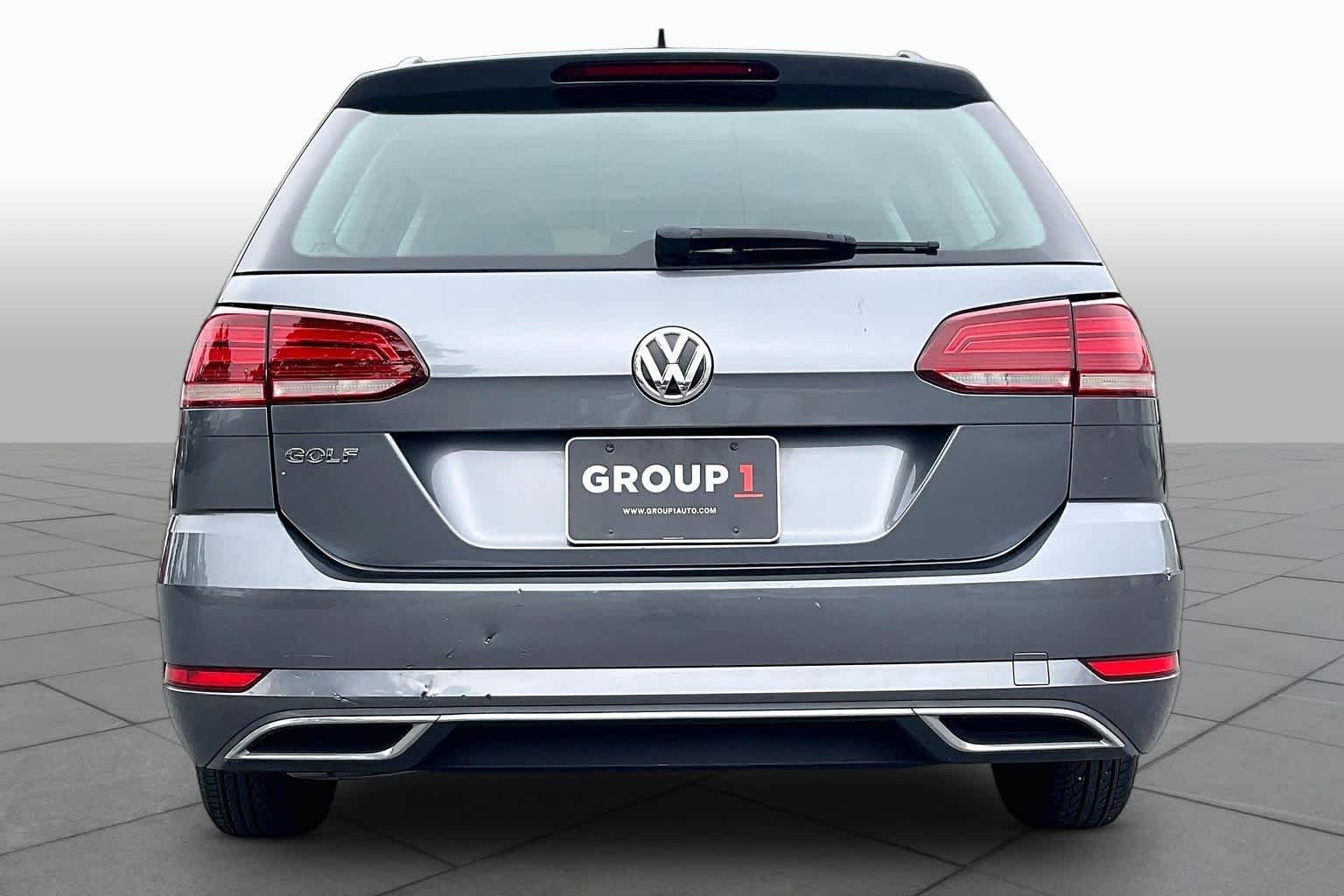 Pre-Owned 2019 Volkswagen Golf SportWagen S