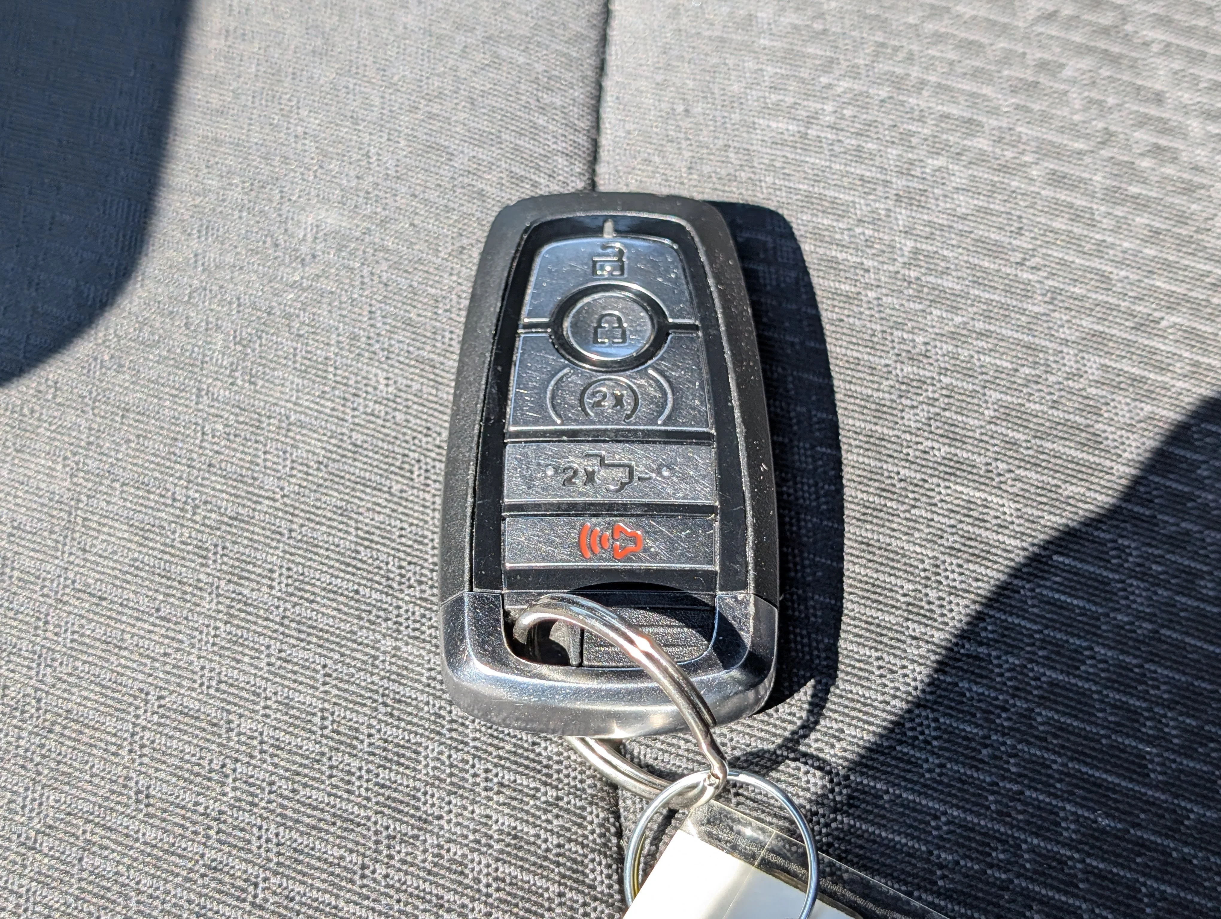 Used 2024 Avalanche Ford XLT image 33