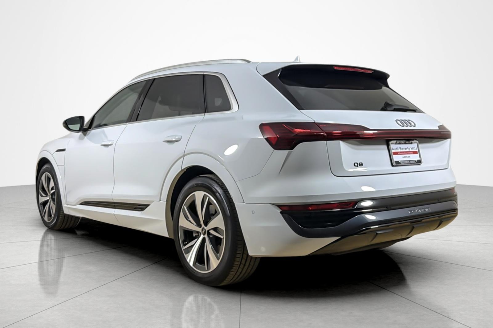 Used 2024 Glacier White Metallic Audi Premium Plus quattro image 3