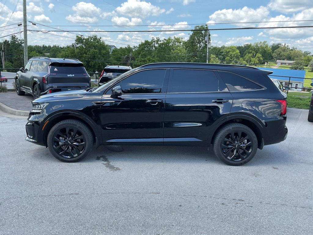 Used 2022 Ebony Black Kia SX image 7