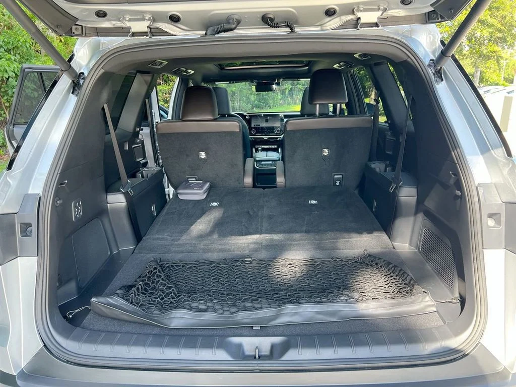 Certified Used 2025 CELESTIAL SILVER Lexus 350 Premium image 23