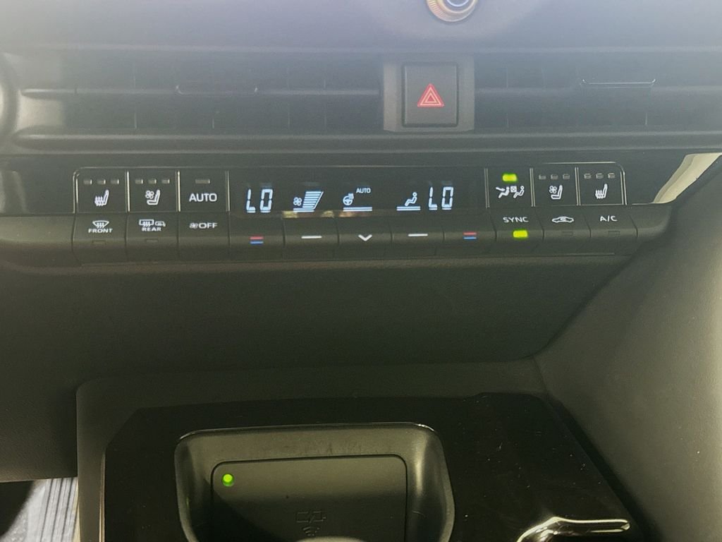 Used 2025 Bronze Age Toyota Limited image 21